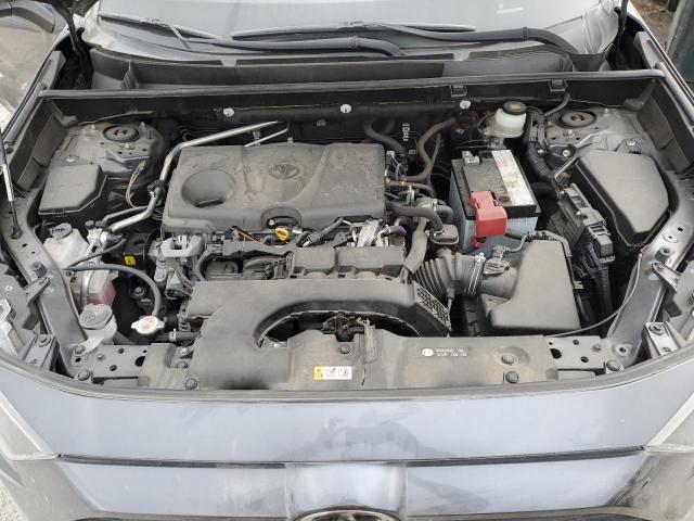 Photo 11 from auction – 2019 TOYOTA RAV4 LE with VIN JTMK1RFV0KD017647