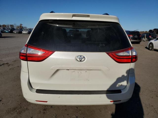 Photo 6 from auction – 2016 TOYOTA SIENNA XLE with VIN 5TDYK3DC8GS715134