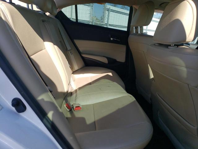 Photo 10 from auction – 2016 ACURA ILX BASE W with VIN 19UDE2F39GA019054