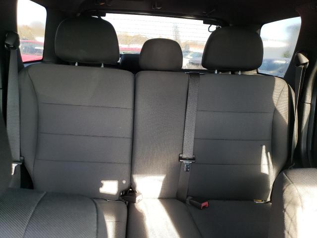 Photo 10 from auction – 2010 FORD ESCAPE XLT with VIN 1FMCU0DG5AKD18111