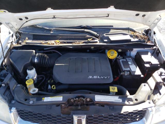 Photo 12 from auction – 2017 DODGE GRAND CARA with VIN 2C4RDGCG2HR714730