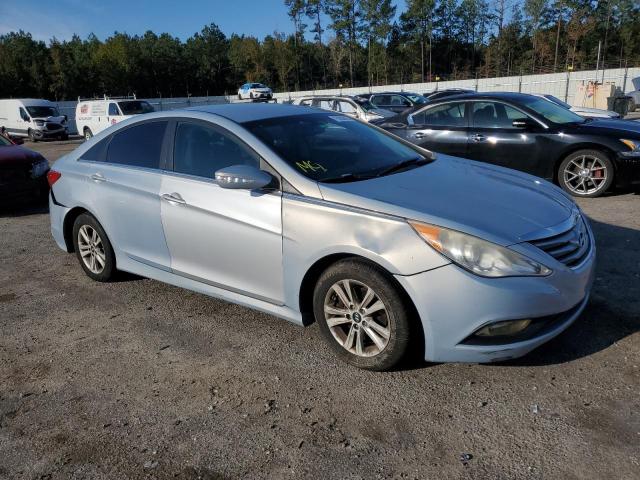 Photo 4 from auction – 2014 HYUNDAI SONATA GLS with VIN 5NPEB4AC9EH861574