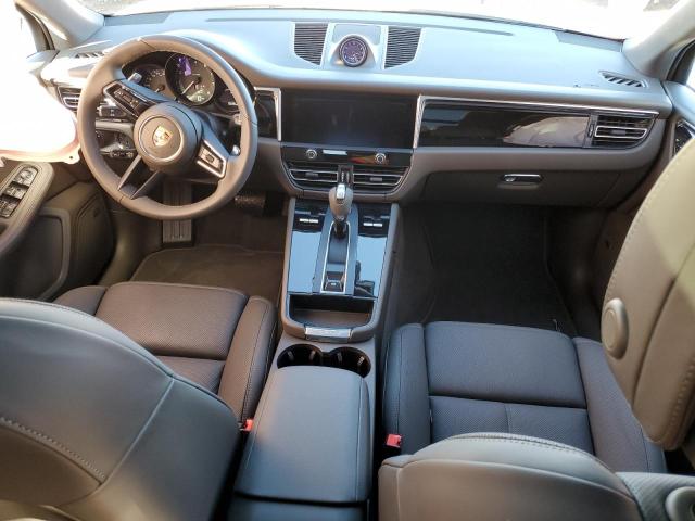 Photo 8 from auction – 2024 PORSCHE MACAN BASE with VIN WP1AA2A50RLB01086