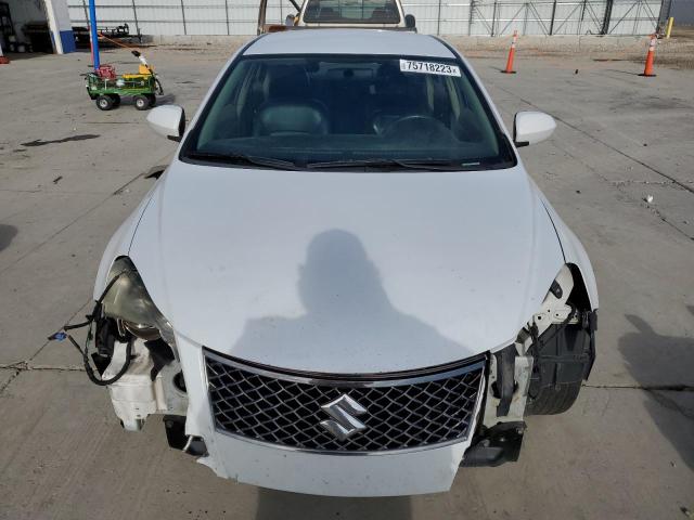 Photo 5 from auction – 2012 SUZUKI KIZASHI S with VIN JS2RE9A18C6100097