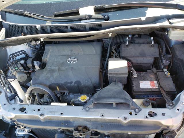 Photo 12 from auction – 2016 TOYOTA SIENNA LE with VIN 5TDKK3DC3GS708050