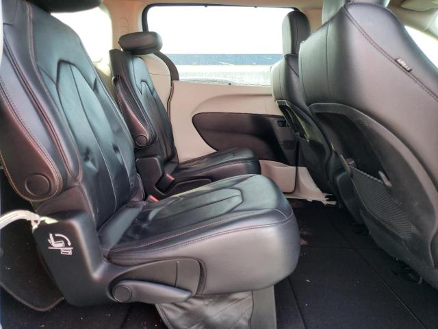 Photo 10 from auction – 2017 CHRYSLER PACIFICA T with VIN 2C4RC1BG9HR836647
