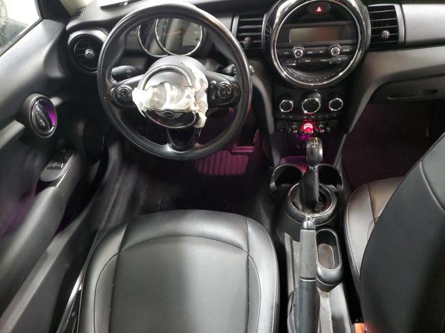 Photo 8 from auction – 2016 MINI COOPER with VIN WMWXP5C52G3B77043