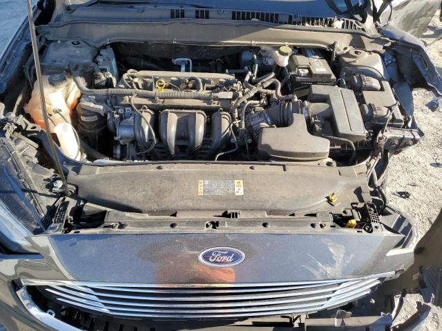 Photo 11 from auction – 2019 FORD FUSION S with VIN 3FA6P0G72KR128404
