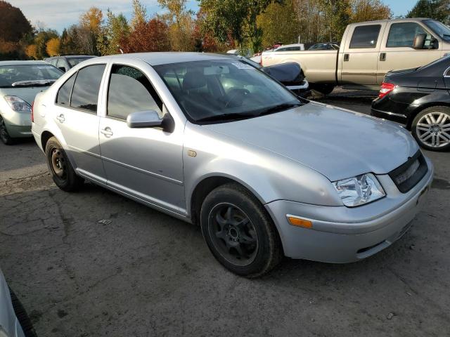 Photo 4 from auction – 2000 VOLKSWAGEN JETTA GL with VIN 3VWRA29M7YM092557