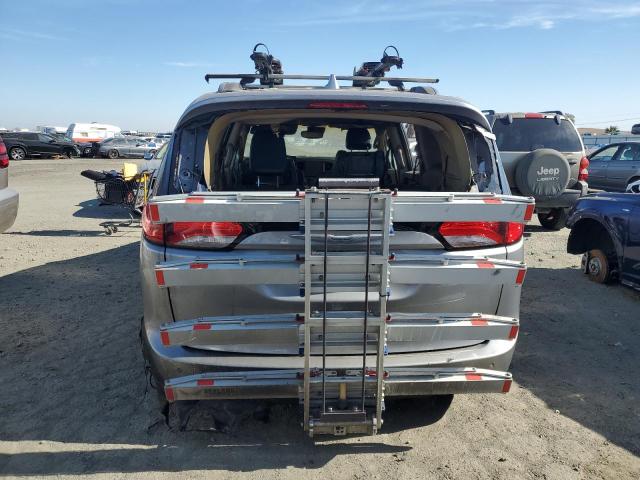 Photo 6 from auction – 2017 CHRYSLER PACIFICA E with VIN 2C4RC1N70HR822275