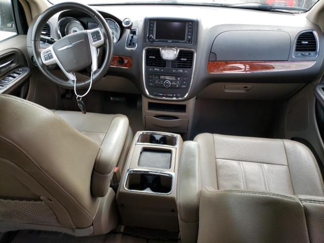 Photo 8 from auction – 2015 CHRYSLER TOWN & COU with VIN 2C4RC1BG9FR694894