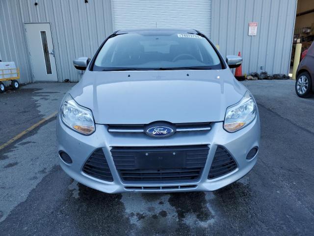 Photo 5 from auction – 2013 FORD FOCUS SE with VIN 1FADP3K24DL282781