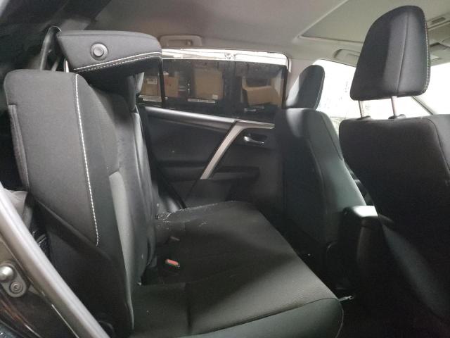Photo 10 from auction – 2017 TOYOTA RAV4 XLE with VIN 2T3RFREV0HW679273