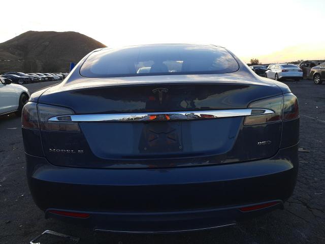 Photo 6 from auction – 2015 TESLA MODEL S with VIN 5YJSA1E22FF105686