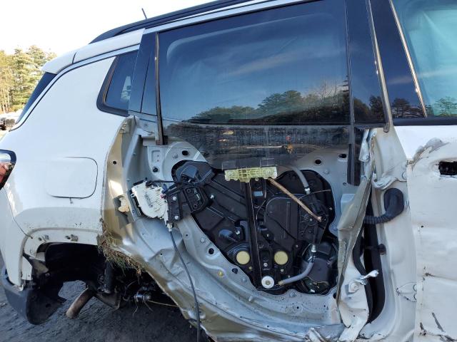 Photo 11 from auction – 2018 JEEP COMPASS LA with VIN 3C4NJDBB0JT434917