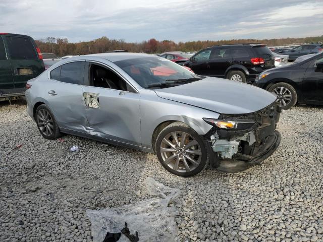 Photo 4 from auction – 2019 MAZDA 3 PREFERRE with VIN JM1BPACLXK1108686