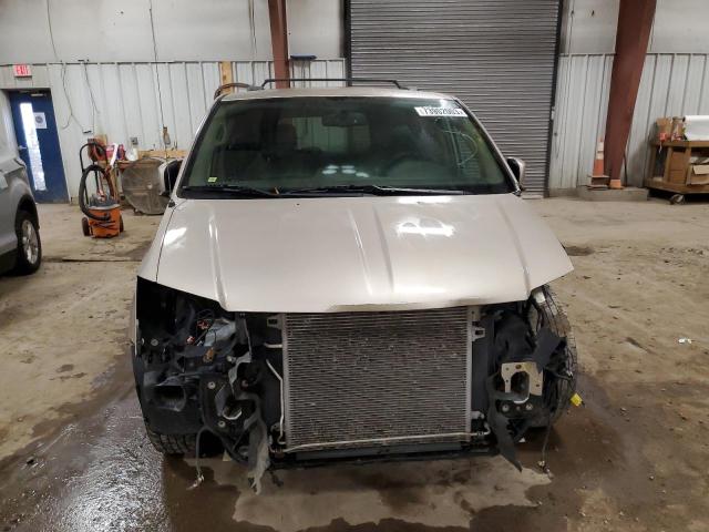 Photo 5 from auction – 2013 CHRYSLER TOWN & COU with VIN 2C4RC1BG1DR681246