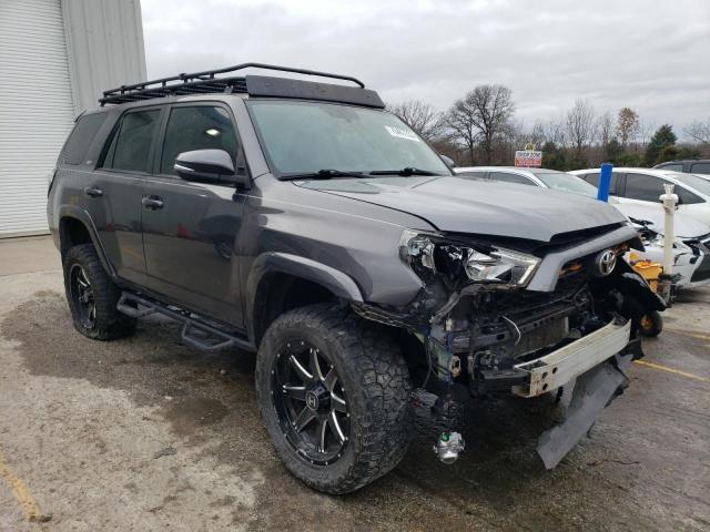 Photo 4 from auction – 2018 TOYOTA 4RUNNER SR with VIN JTEBU5JR4J5569196