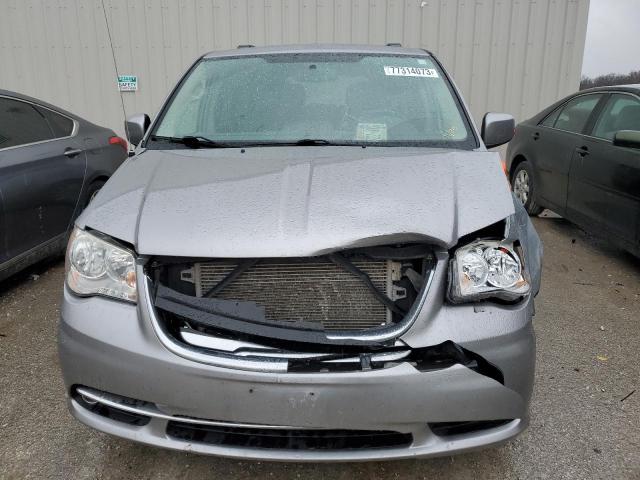 Photo 5 from auction – 2013 CHRYSLER TOWN & COU with VIN 2C4RC1BG2DR677612