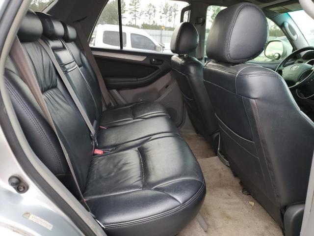 Photo 11 from auction – 2005 TOYOTA 4RUNNER SR with VIN JTEBU14R550058748