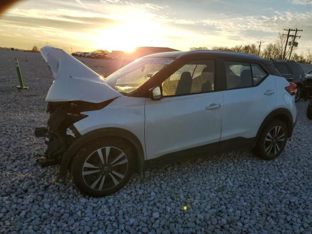 NISSAN KICKS S 2019 with VIN 3N1CP5CU3KL533568 - Photo from auction