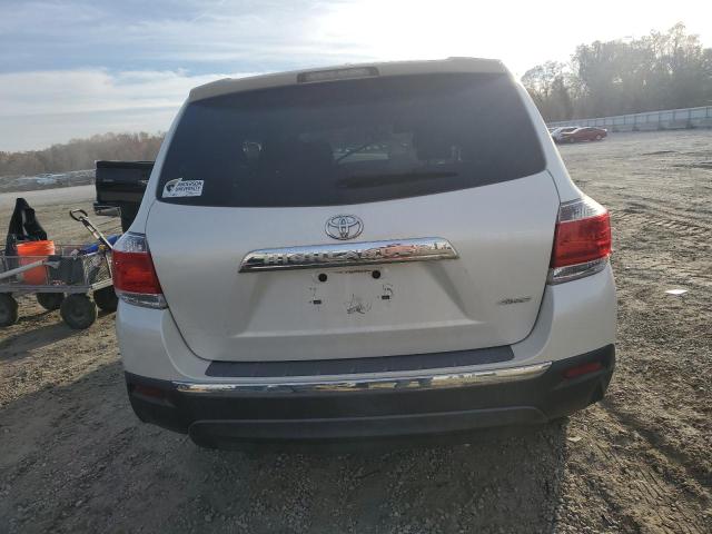 Photo 6 from auction – 2011 TOYOTA HIGHLANDER with VIN 5TDBK3EH0BS047001
