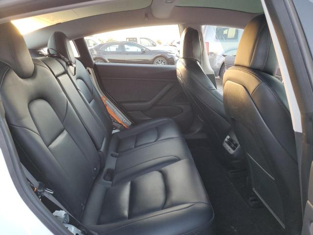 Photo 10 from auction – 2018 TESLA MODEL 3 with VIN 5YJ3E1EA6JF098671