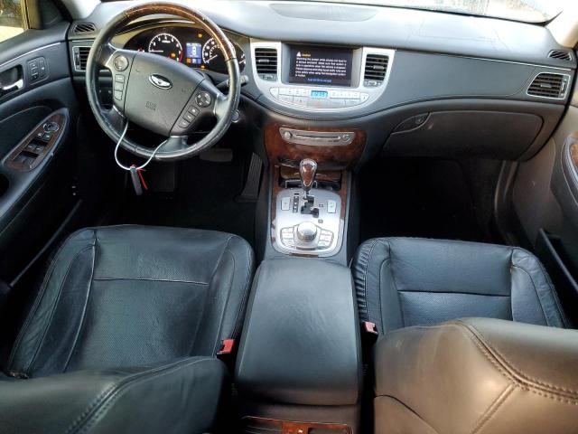 Photo 8 from auction – 2011 HYUNDAI GENESIS 4. with VIN KMHGC4DF6BU142419