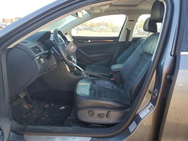 Photo 7 from auction – 2014 VOLKSWAGEN PASSAT SEL with VIN 1VWCT7A35EC044763
