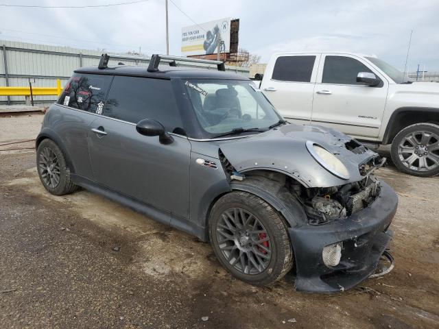 Photo 4 from auction – 2005 MINI COOPER S with VIN WMWRE33415TD96681