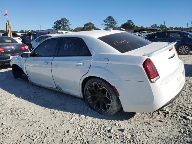 Фото 2 с аукциона – 2015 CHRYSLER 300 S с VIN 2C3CCABG0FH932213