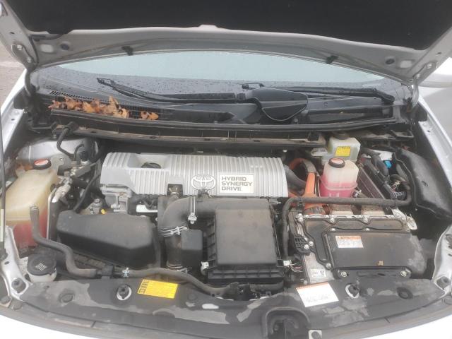 Photo 11 from auction – 2015 TOYOTA PRIUS with VIN JTDKN3DU4F0420393
