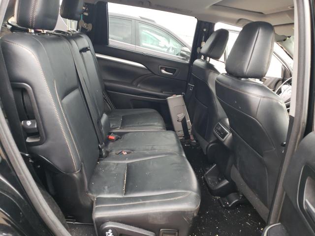 Photo 11 from auction – 2018 TOYOTA HIGHLANDER with VIN 5TDJZRFH5JS544407