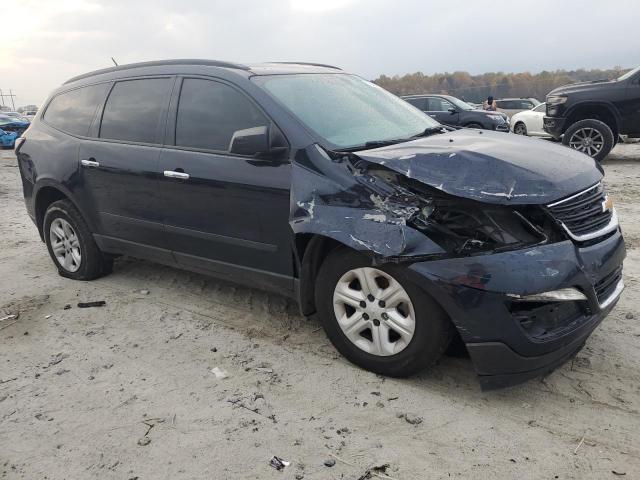 Photo 4 from auction – 2017 CHEVROLET TRAVERSE L with VIN 1GNKRFED5HJ204867