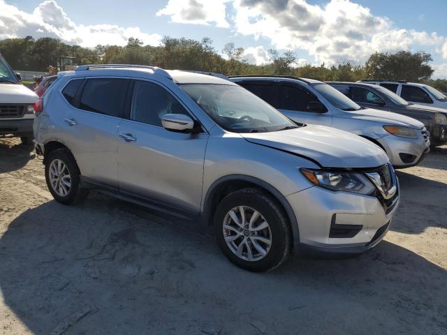 Photo 4 from auction – 2017 NISSAN ROGUE S with VIN KNMAT2MV2HP608747