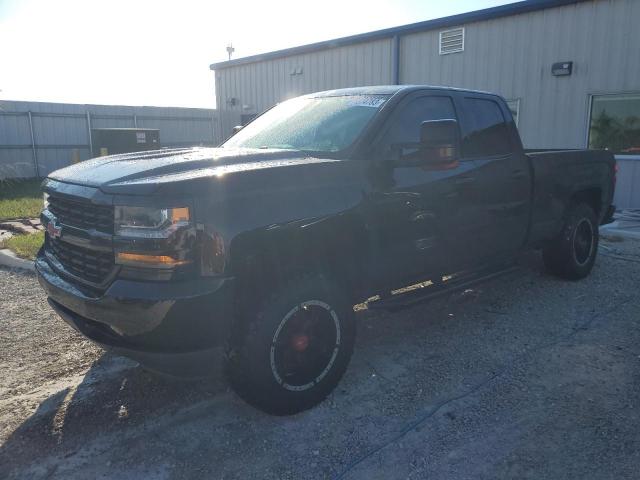 CHEVROLET SILVERADO 2017 with VIN 1GCRCPEC0HZ148280 - Photo from auction