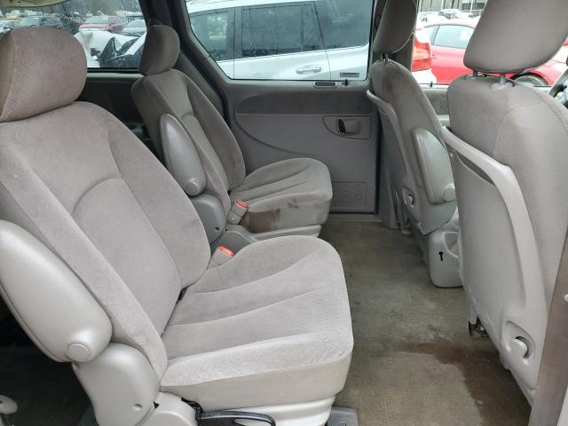Photo 11 from auction – 2001 CHRYSLER TOWN & COU with VIN 2C4GP44331R290070