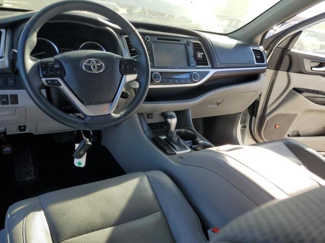 Photo 8 from auction – 2016 TOYOTA HIGHLANDER with VIN 5TDDKRFH2GS318691