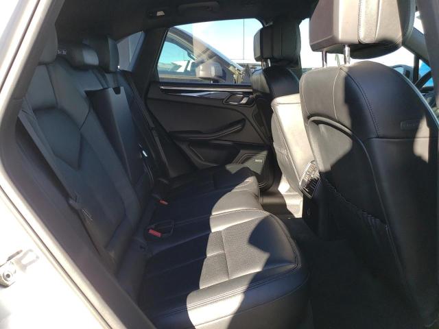 Photo 11 from auction – 2018 PORSCHE MACAN with VIN WP1AA2A5XJLB05361