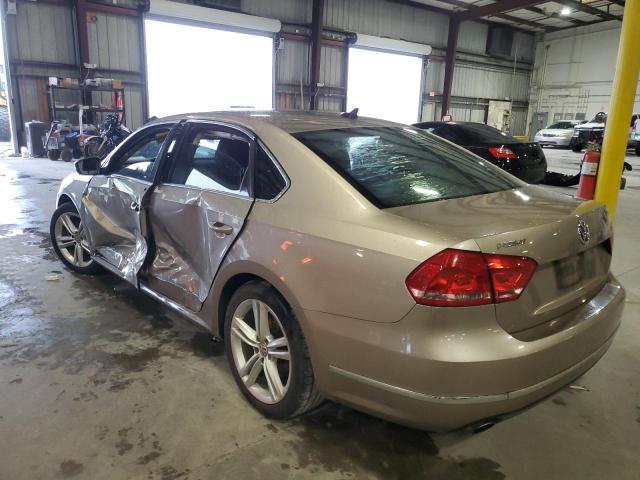 Photo 2 from auction – 2015 VOLKSWAGEN PASSAT SE with VIN 1VWBS7A30FC023402