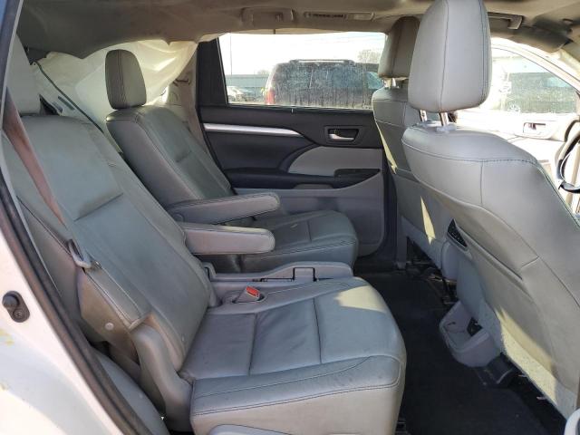 Photo 11 from auction – 2016 TOYOTA HIGHLANDER with VIN 5TDJKRFH8GS281844