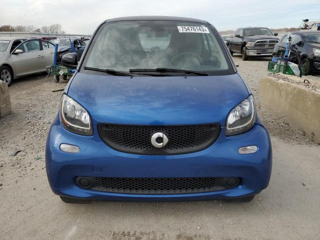 Photo 5 from auction – 2016 SMART FORTWO with VIN WMEFJ5DA0GK056222