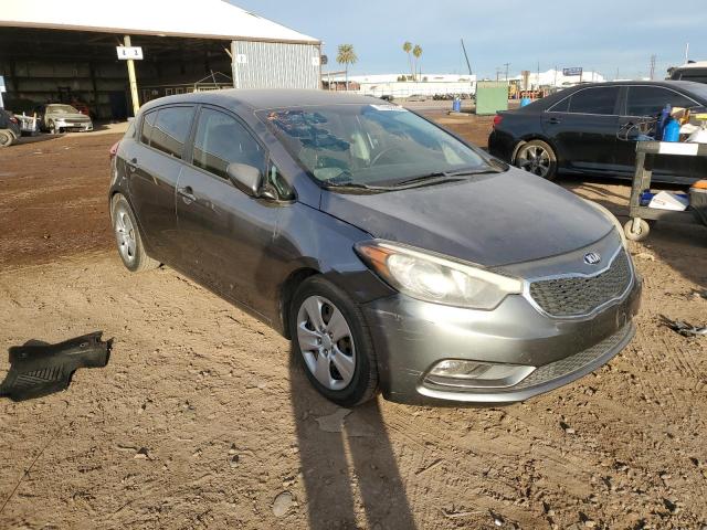 Photo 4 from auction – 2016 KIA FORTE LX with VIN KNAFK5A82G5525402