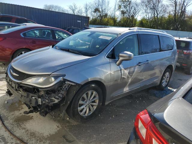 CHRYSLER PACIFICA T 2018 with VIN 2C4RC1BGXJR214175 - Photo from auction
