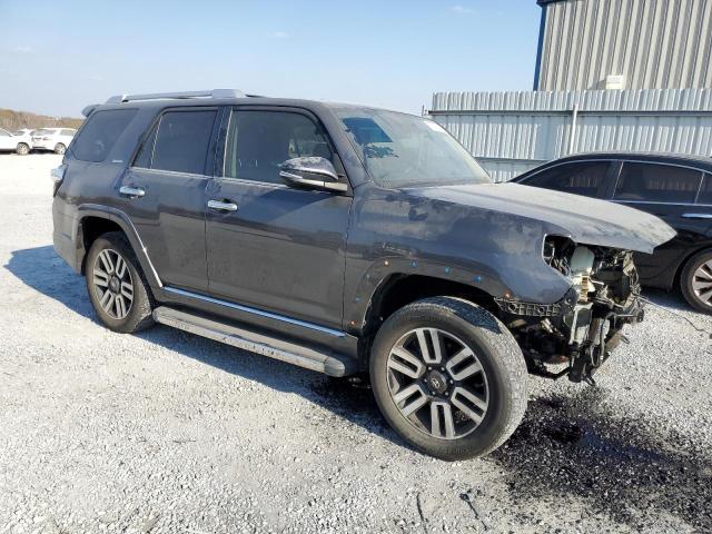 Photo 4 from auction – 2020 TOYOTA 4RUNNERLTD with VIN JTEBU5JR1L5766183