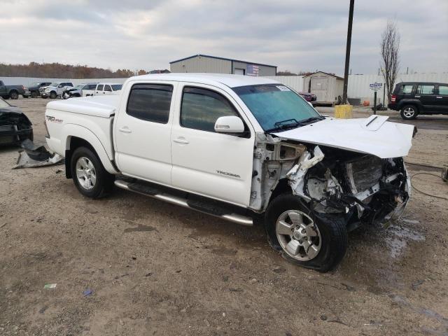 Photo 4 from auction – 2014 TOYOTA TACOMA DOU with VIN 3TMLU4EN9EM152716