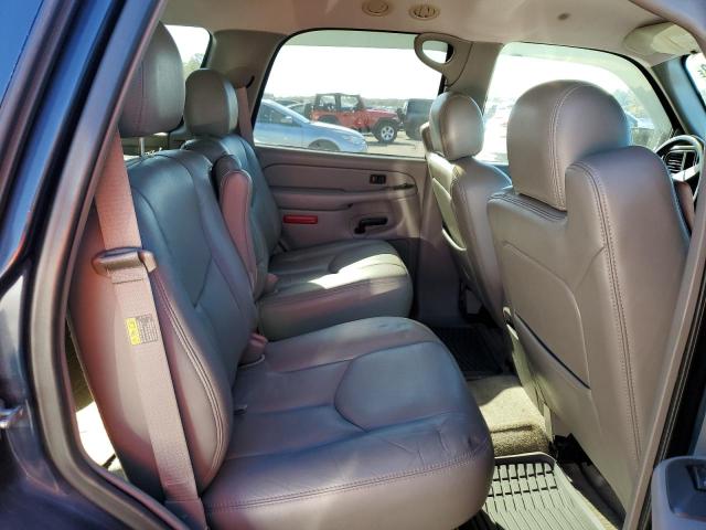 Photo 11 from auction – 2004 GMC YUKON with VIN 1GKEC13V94J227203