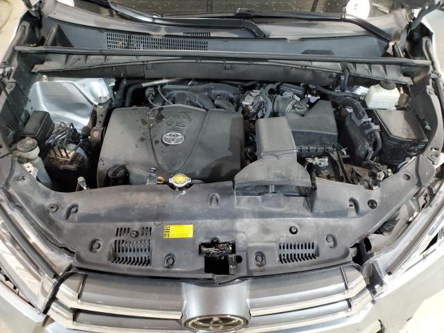 Photo 12 from auction – 2017 TOYOTA HIGHLANDER with VIN 5TDDZRFH4HS391462