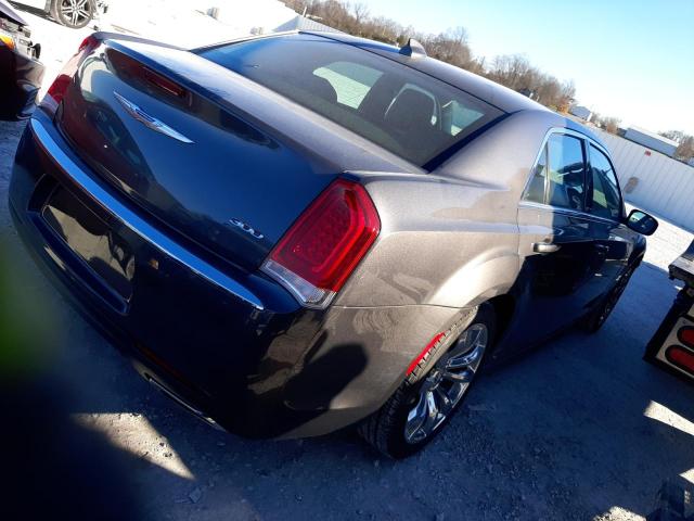 Photo 3 from auction – 2017 CHRYSLER 300 LIMITE with VIN 2C3CCAAG9HH591317