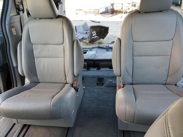 Photo 10 from auction – 2018 TOYOTA SIENNA XLE with VIN 5TDDZ3DC4JS196245